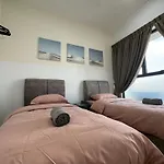 Harmony 3 Bedroom Sunset Danga Bay By Hauz Cinta